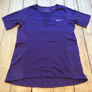 Nike Zonal Cooling Relay Running Tee